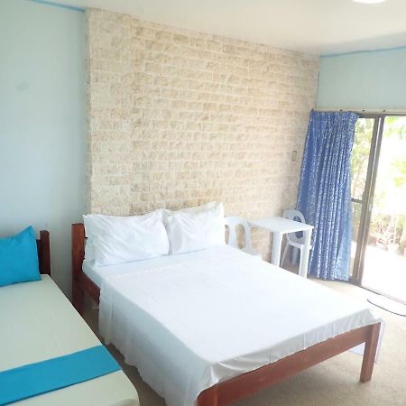 Nost Cottages Lapu-Lapu City Exterior photo